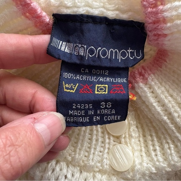 Vintage 80s Nordic Star Sweater M/L Oversized Cream Pink Blue | Made in Korea - Picture 6 of 6